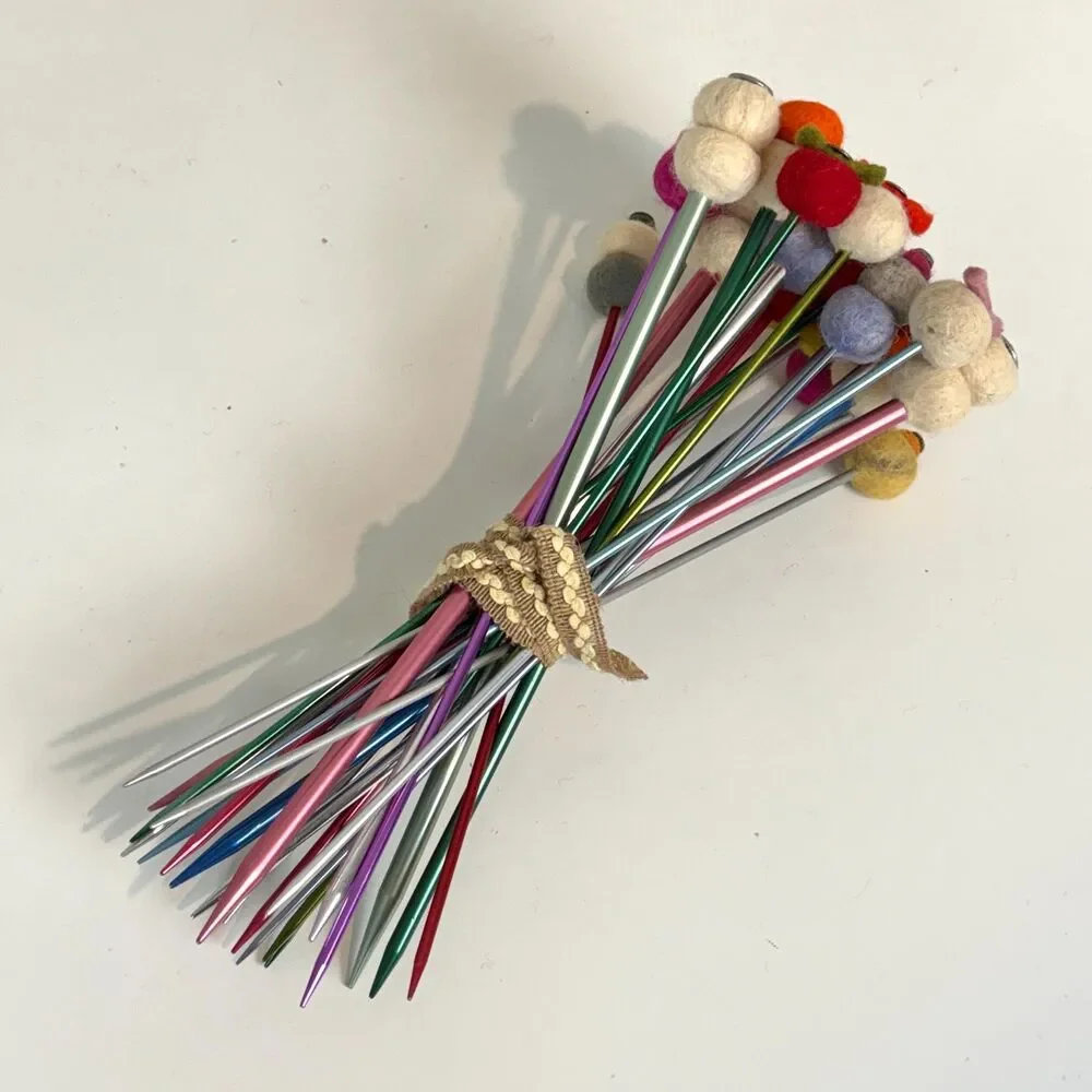 Handmade Felted Flower Bouquet 23 Stems Multicolor 14”